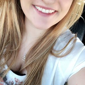 Meet your Posher, Justine